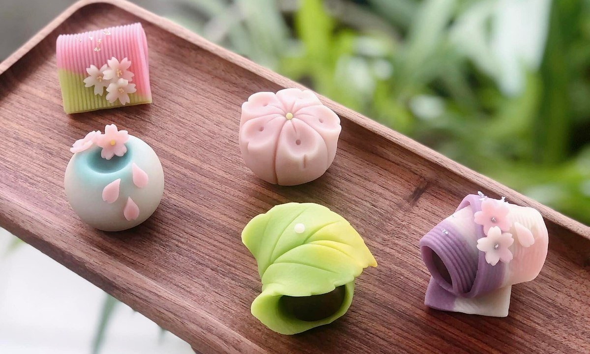 Cô gái dành hai năm học làm 'bánh nở hoa' kiểu Nhật