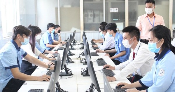 549 học sinh TP.HCM tranh tài ở hội thi giỏi nghề